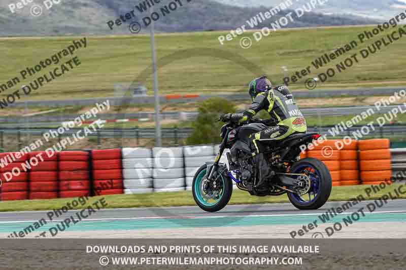 cadwell no limits trackday;cadwell park;cadwell park photographs;cadwell trackday photographs;enduro digital images;event digital images;eventdigitalimages;navarra;no limits trackdays;peter wileman photography;racing digital images;trackday digital images;trackday photos